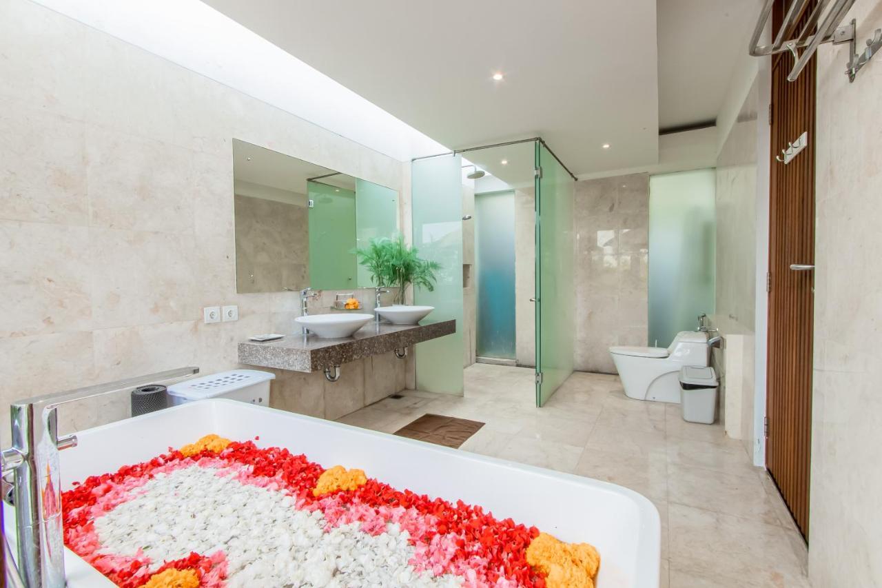 Villa Vivo E By Bali Prime Hospitality อูงาซัน ภายนอก รูปภาพ